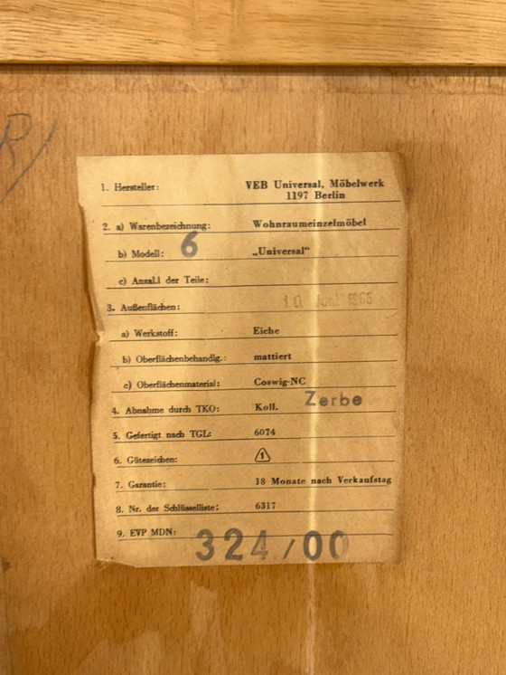 Image 1 of Armadio per la biancheria vintage / Armadio di metà secolo / Armadio in legno