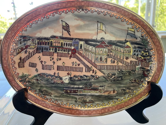 Image 1 of Piatto cinese Canton Famille Rose con vista sul porto