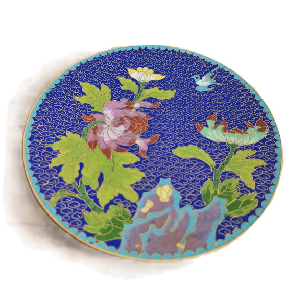 Image 1 of Assiette murale chinoise cloisonnée, milieu du 20e siècle