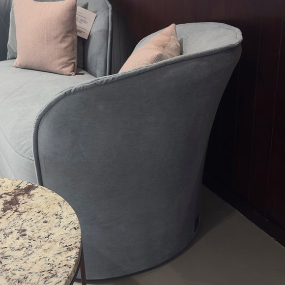 Image 1 of Sofá de 2 plazas Moooi Aldora