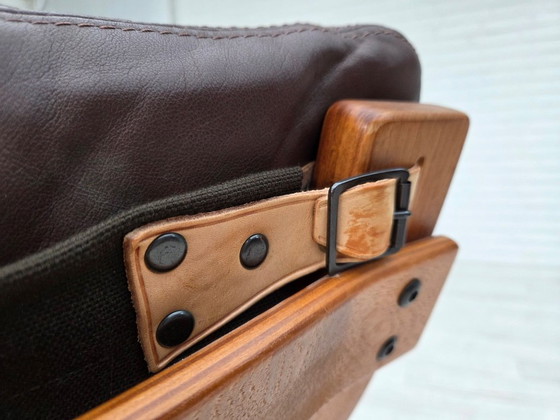 Image 1 of Fauteuil danois des années 1970 de la marque Komfort, cuir, toile et bois courbé.