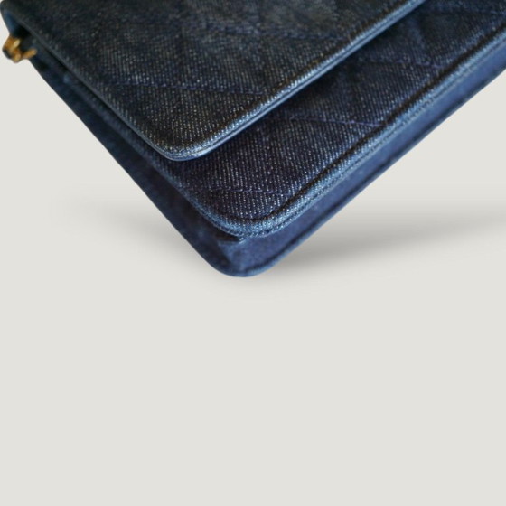 Image 1 of CHANEL PORTEMONNEE MET KETTING | DENIM