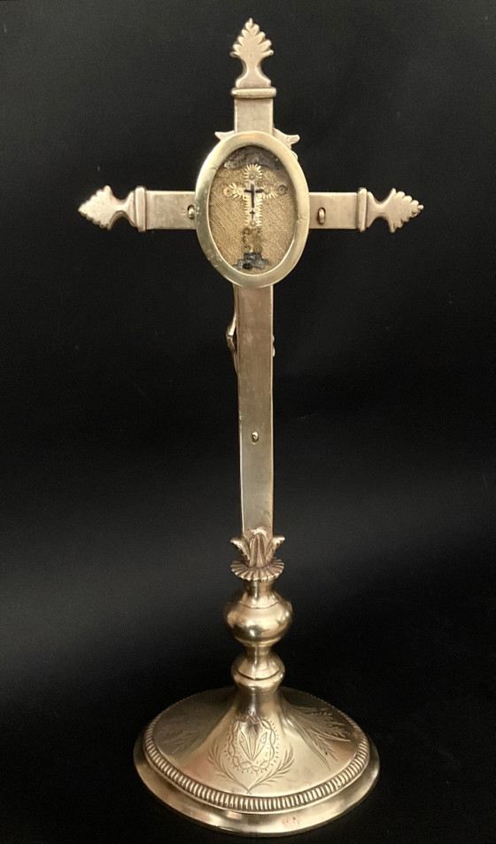 Reliquienkruzifix Vera Cruz aus dem 19. Jahrhundert – Reliquie des Wahren Kreuzes – Dekorative Objekte, Brass (photo 2 of 9)