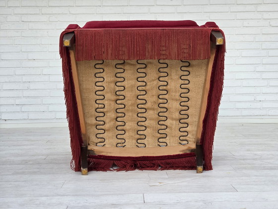 Image 1 of Fauteuil danois des années 1960, velours d'ameublement rouge cerise, bois de frêne, original