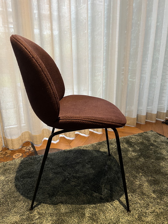 Image 1 of 4x Gubi Beetle chairs