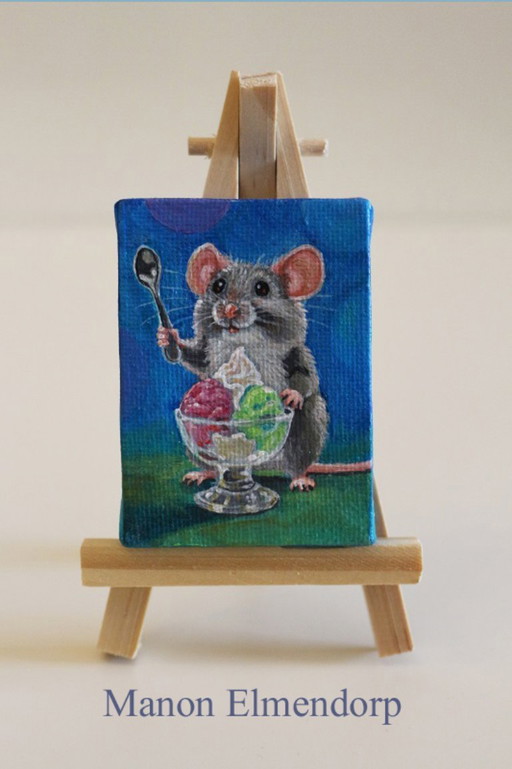 Hand-painted Small Painting Mouse with Ice Cream 7x5 cm
