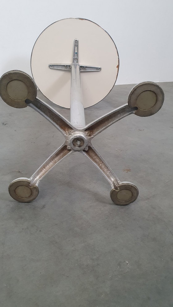 Image 1 of Jorge Pensi Toledo tavolo alto di design Knoll Amat-3