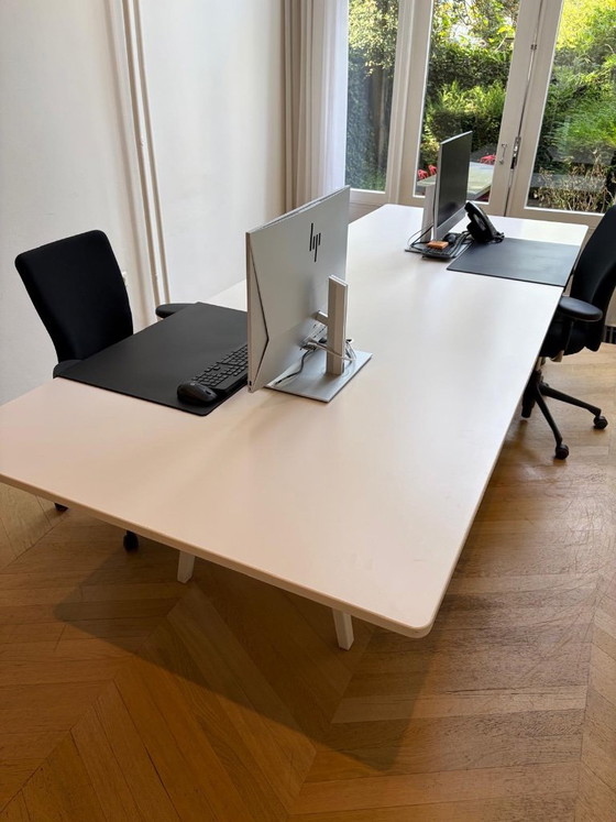 3 escritorios Vitra – Metal, Wood (photo 3 of 9)