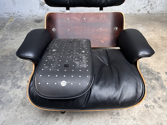 Image 1 of Herman Miller Eames lounge chair palissander 