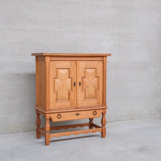 Image 1 of Mueble auxiliar o bar danés de roble de mediados de siglo attr. a Henning Kjaernulf