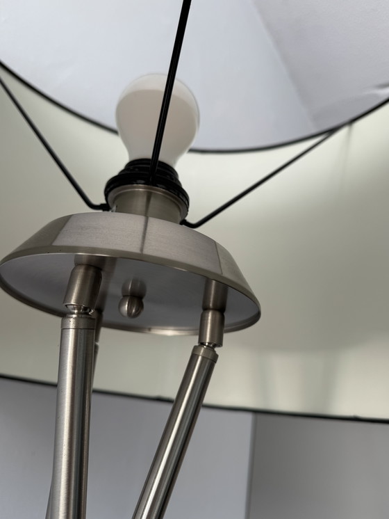 Image 1 of Standing lamp