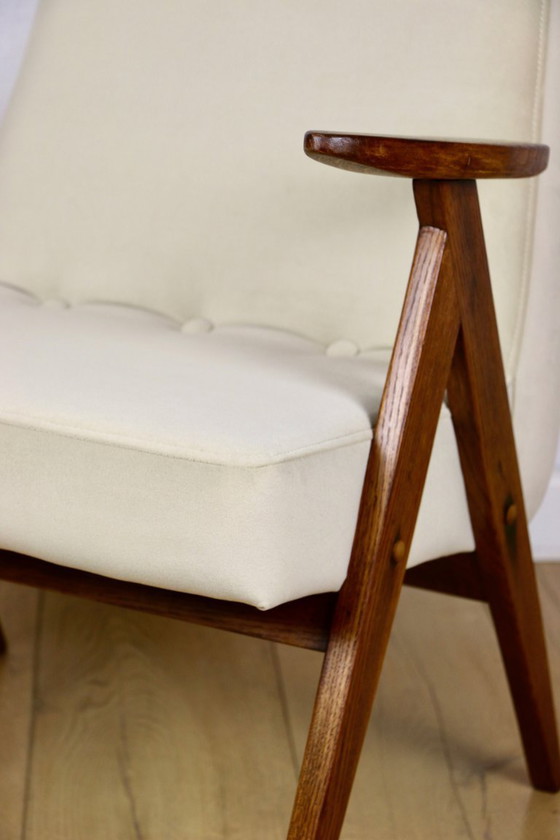 Image 1 of Sessel Chierowski 366, 1970er Jahre, beige, dunkle Eiche