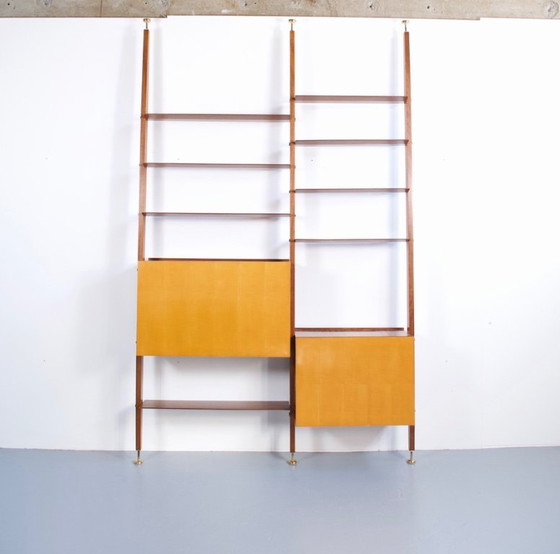 Image 1 of ITALIAANSE MODULAIRE VLOER- EN PLAFONDPLANKENSET VAN PALISSANDERHOUT, JAREN 60