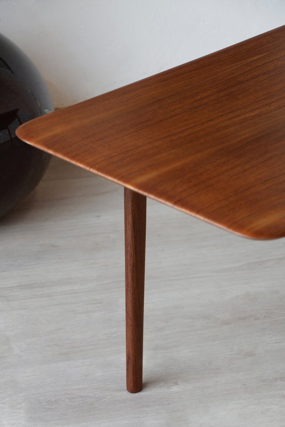 Image 1 of Table Basse Scandinave en Teck – Années 60