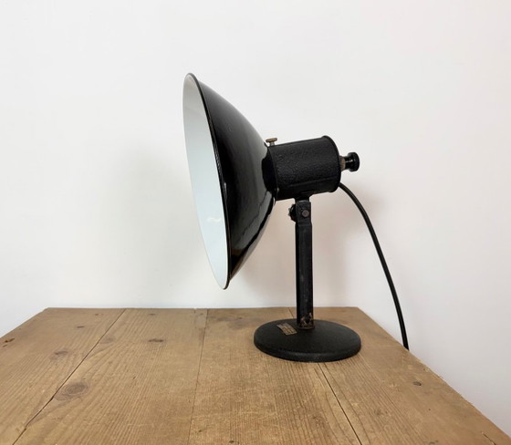 Vintage Industrial Black Enamel Table Lamp from EB, 1950s – Iron (photo 4 of 17)
