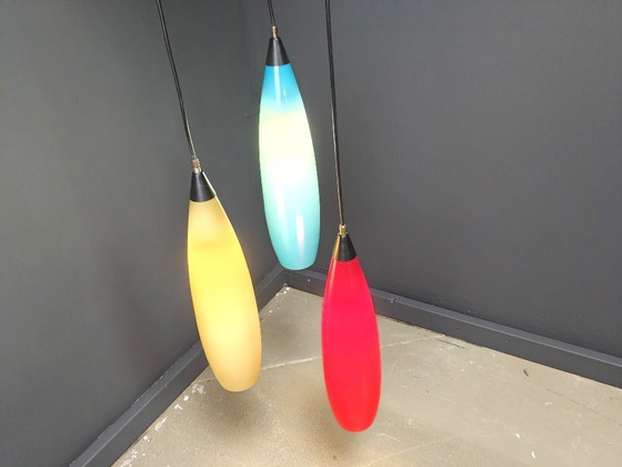 Image 1 of 3 lampade a sospensione in vetro vintage di Vistosi, anni '70