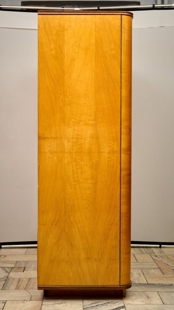 Image 1 of Art Deco kledingkast van Jindrich Halabala voor UP Závody