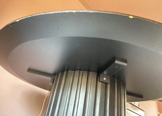 Image 1 of Mesa de comedor redonda HKLiving Pillar negra | Diámetro 140 cm