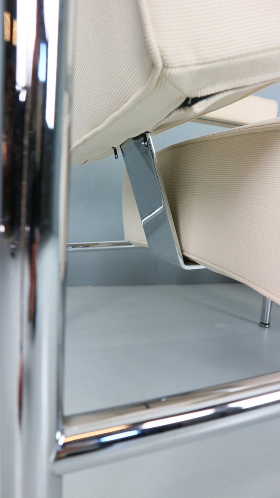 Image 1 of 2x Fauteuil Wagon Fumoir LC13 Le Corbusier, 1931