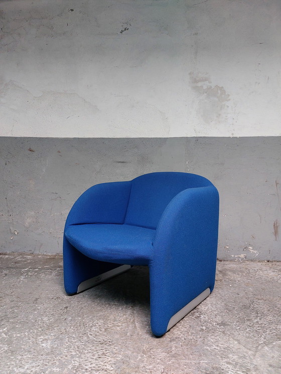 Image 1 of 2 X Blue Artifort Ben Armchairs