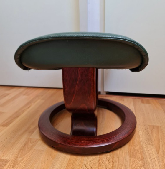 Image 1 of Pouf poggiapiedi vintage Stressless Ekornes verde