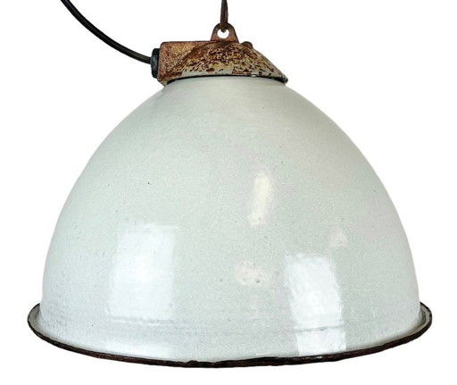 Industrielle Fabriklampe aus weißem Emaille mit gusseisernem Aufsatz, 1960er Jahre
