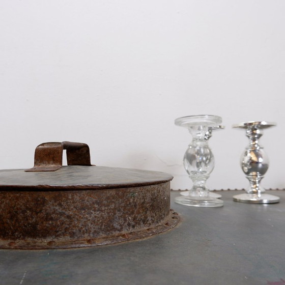 Image 1 of Old galvanized and riveted copper tank - Industrial coffee table