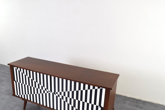 Image 1 of Mid Century Op-Art Sideboard, 1960er Jahre.