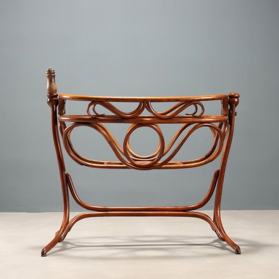 Image 1 of Cuna mecedora de haya