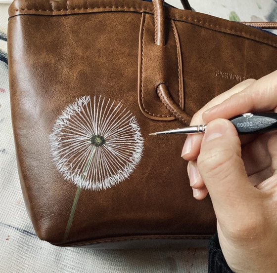 Image 1 of Unieke Handbeschildere Tas Dandilion ByJ&S