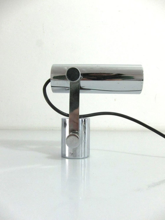 Image 1 of Lampada da tavolo vintage anni '60 in metallo e cromo