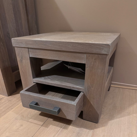 Image 1 of Tavolino laterale MWP di BKS Furniture