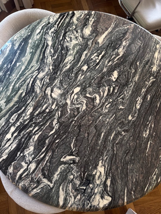 Round dining table green marble