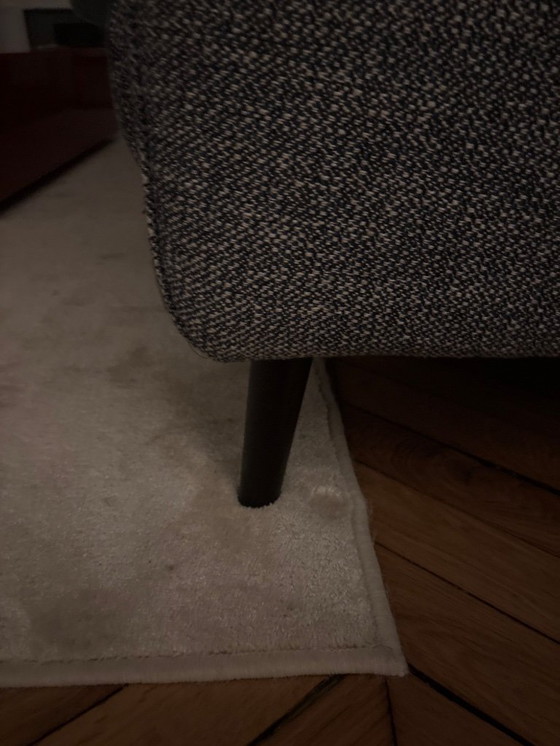 Image 1 of Sofá recto escandinavo de 2 plazas