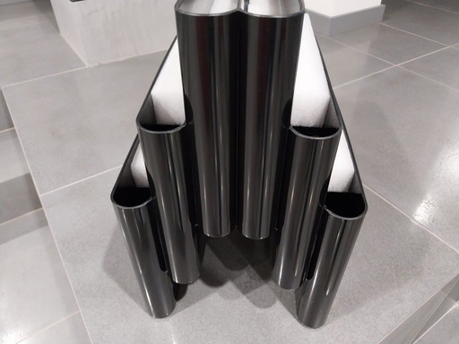 Magazine rack in Kartell style - Perfect design replica in black acrylic