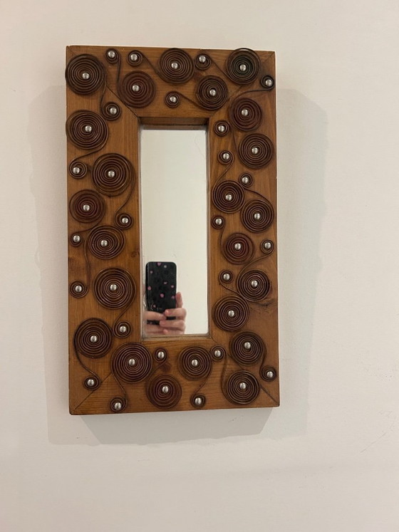 Image 1 of Brutalistische spiegel van hout en metaal, 1970