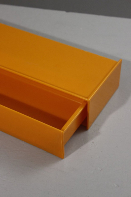 Image 1 of Grosfillex Wandregal aus ABS-Kunststoff mit Schubladen im Space-Age-Design der 1970er Jahre