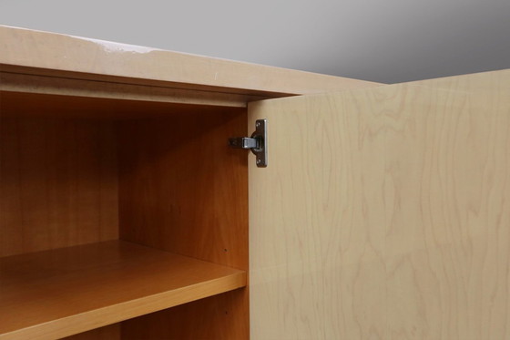 Image 1 of Credenza in legno di radica laccata avorio di Jean Claude Dresse, anni '70