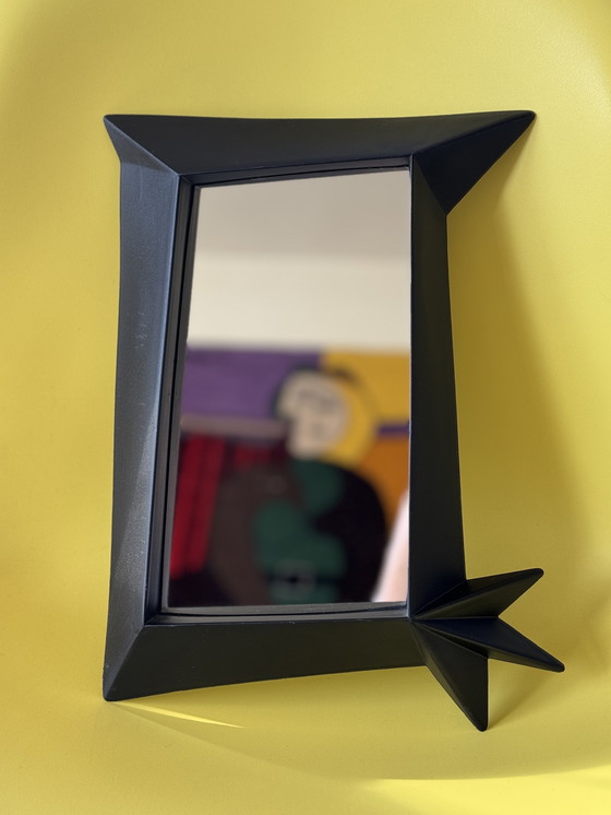 Image 1 of Miroir de rebord IKEA vintage noir – Modèle 1996 / Style Memphis – Rare