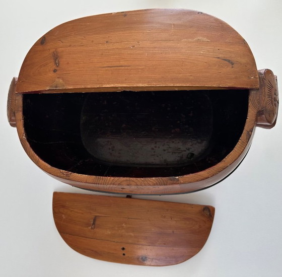 Image 1 of Cubo de arroz antiguo chino de madera con tapa