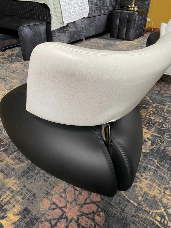 Image 1 of Leolux Pallone + Magnolia Design Salontafel