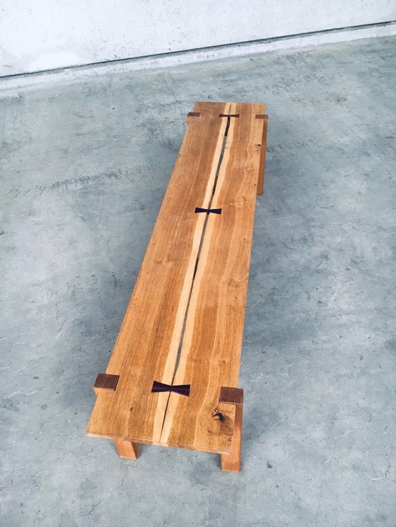 Image 1 of Banco lateral articulado con diseño moderno en forma de mariposa