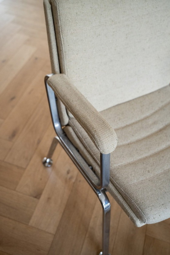 Image 1 of Vintage Artifort fauteuil