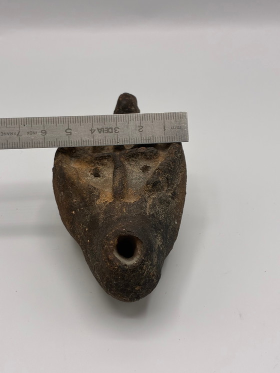 Öllampe aus Terrakotta – geprägtes Chrisam – im Stil byzantinischer Lampen – Dekorative Objekte (photo 9 of 9)