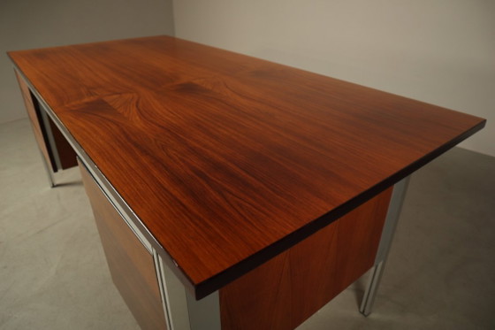 Bureau de direction ORA Acciaio, fabriqué en Italie dans les années 1970. – Bureaux, Wood (photo 5 of 16)
