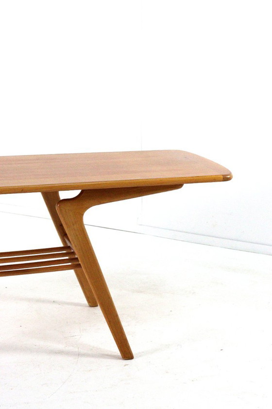 Image 1 of Table basse vintage de design danois « Vium »