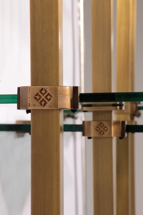 Image 1 of Peter Ghyczy, mobiletto da parete in ottone molto raro, modello R16, 1970