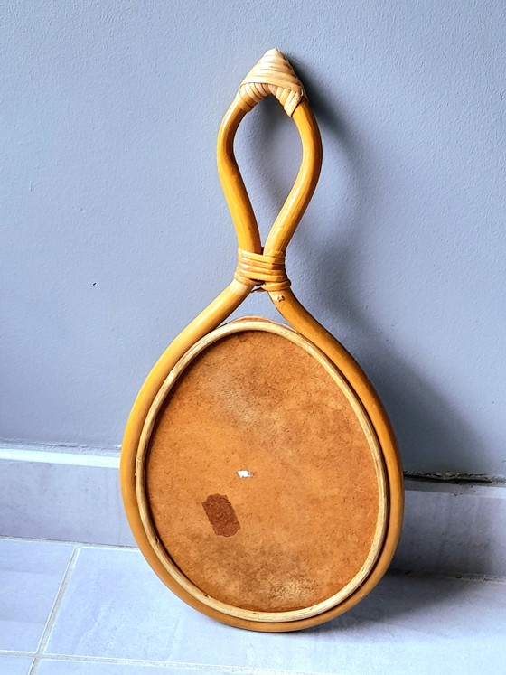 Image 1 of Espejo de ratán con forma de lágrima, 1960