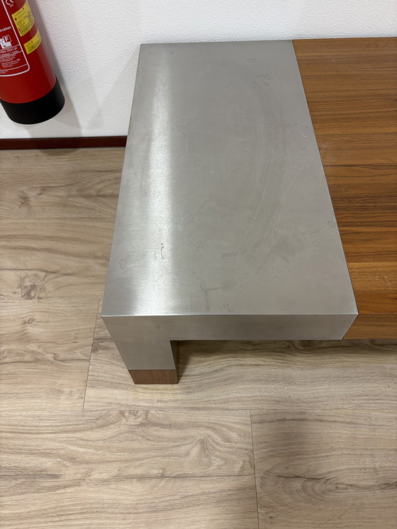 Image 1 of Notenhout Salon tafel met rvs zijkanten