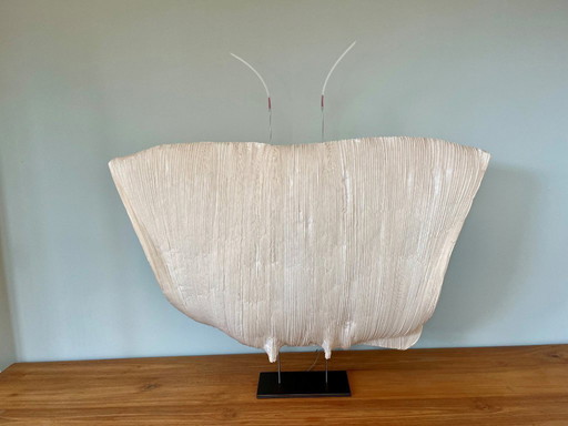 Lámpara de mesa Samurai de Ingo Maurer